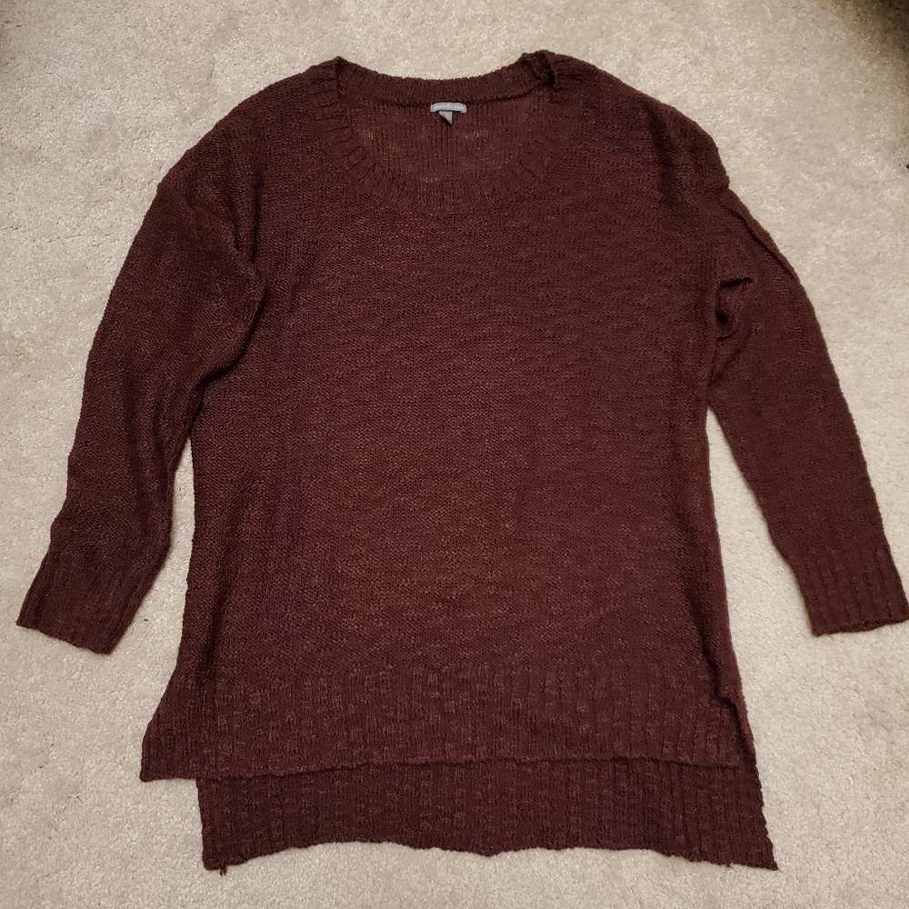 Maroon knit sweater